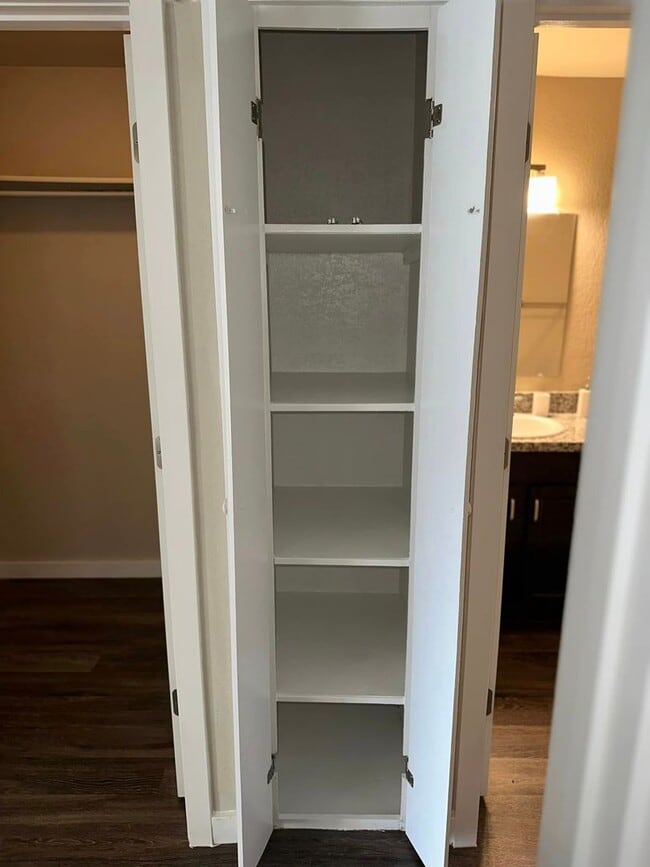 Interior Photo - Residences at Lakeshore