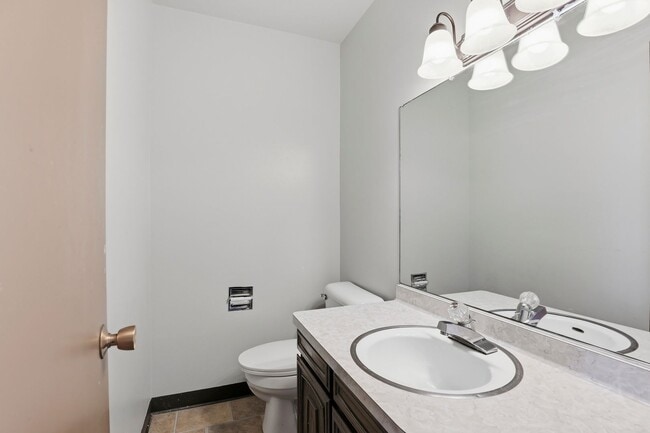 Foto del edificio - 846/848 Greenwood Court