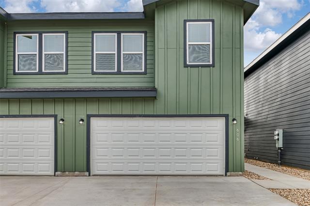 Building Photo - 3501 E Renfro St