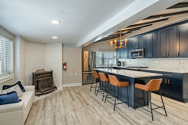 Foto del edificio - 5708 Park Blvd