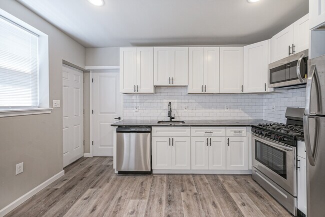 Foto del edificio - 2114 Mifflin St