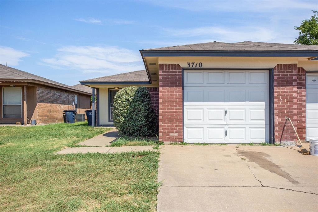3710 Hulen Park Cir, Fort Worth, TX 76123 Townhome Rentals in Fort