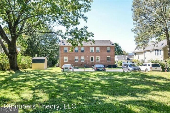 Building Photo - 130 S 29th St