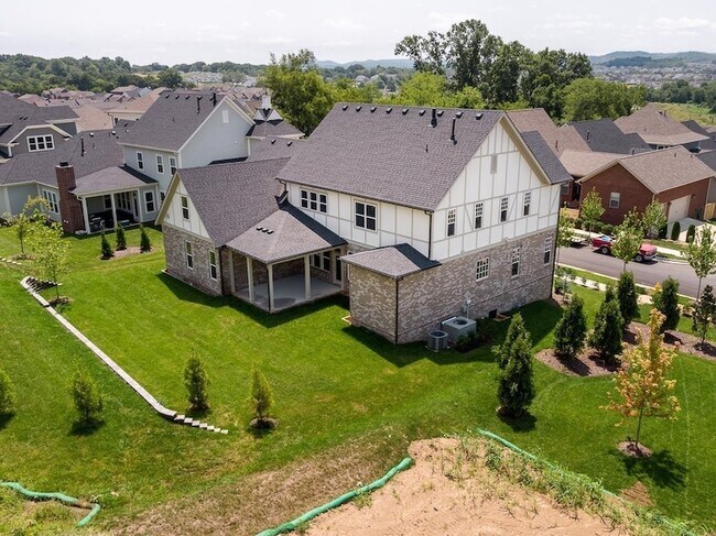 Foto del edificio - 2077 McAvoy Dr