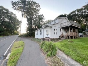 Building Photo - 1 Pratte Ln