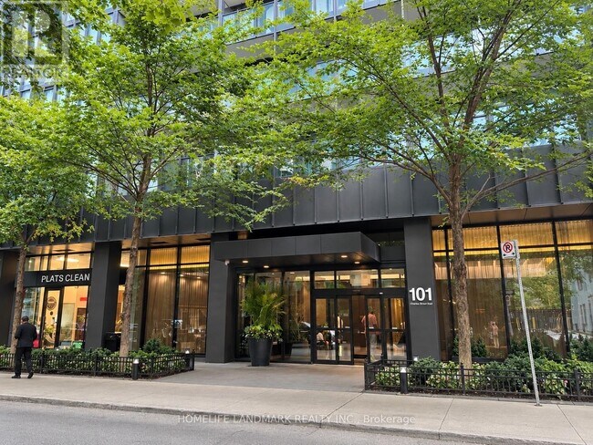 Photo du bâtiment - 101 Charles St E