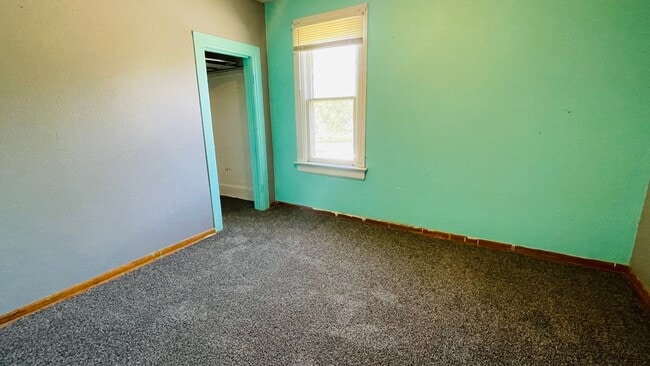 Building Photo - Beautiful 4 bedroom Home for Rent
