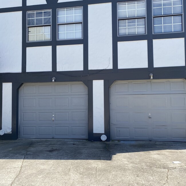 Foto del edificio - 1750 Wesley Way NW