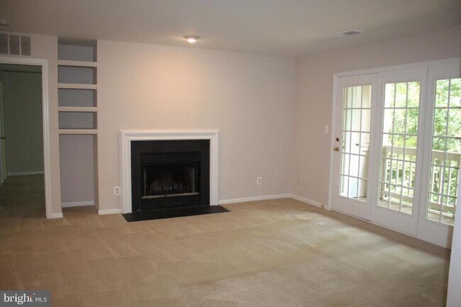 Building Photo - 7503 Ashby Ln