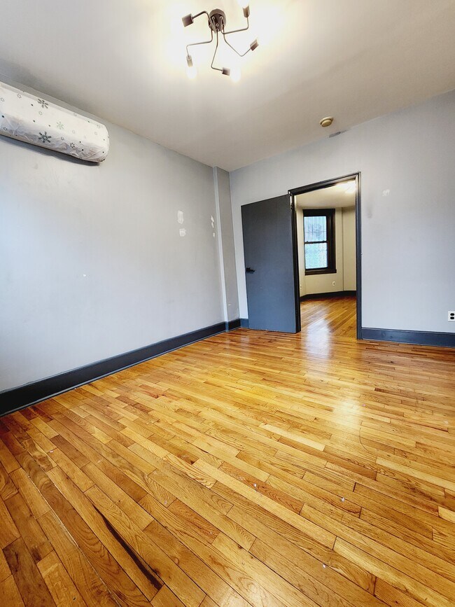Foto del edificio - 72 Clifton Pl