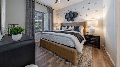 Building Photo - The Galvin