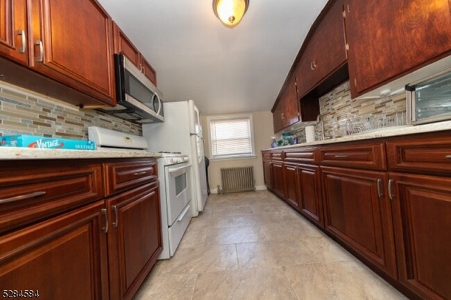 Building Photo - 159 Ridge Ave