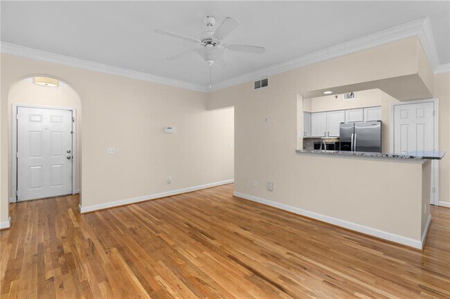 Foto del edificio - 3777 Peachtree Rd NE