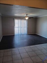 Building Photo - 5948 E 33rd Ct