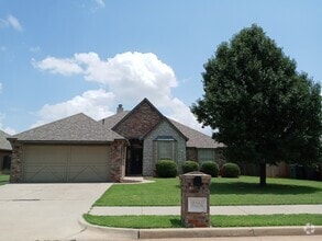 Building Photo - 16304 Vallejo Pl