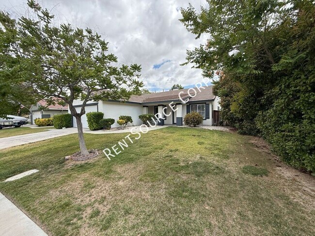 Foto del edificio - 2832 W Pillsbury St