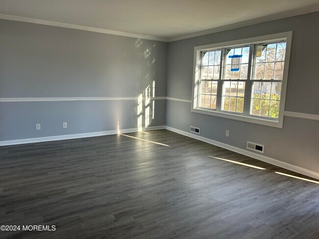 Building Photo - 93 Orion Dr