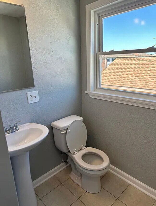 Foto del edificio - Hedgerow Apartment - Utilities Included