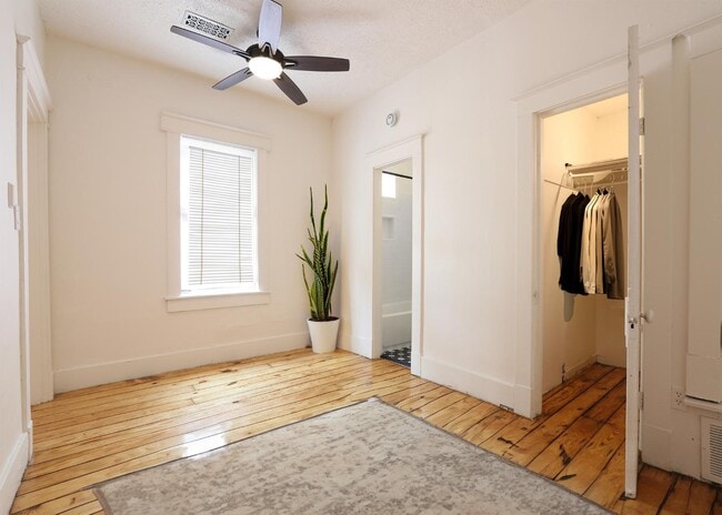 Building Photo - 1529 Madison Ave