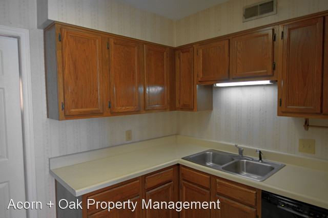 Building Photo - 3 br, 3 bath House - 4101 Five Oaks Dr, # 30