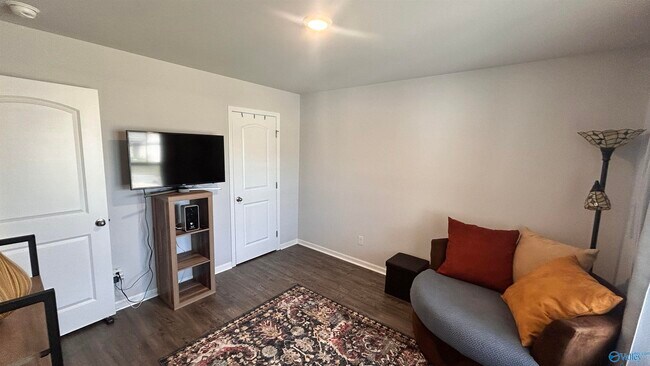 Foto del edificio - 174 Meadow Ridge Dr