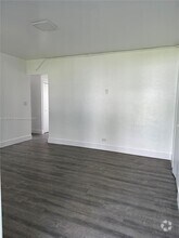 Building Photo - 711 Beacom Blvd