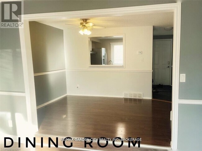 Building Photo - 50 Lakeshore Rd