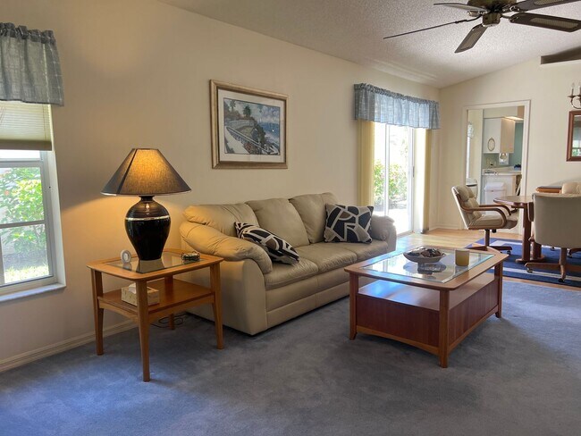 Foto del edificio - Fabulous Newly available Seasonal Rental i...