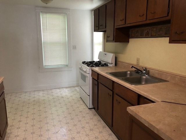 Foto del edificio - 8 Sands St