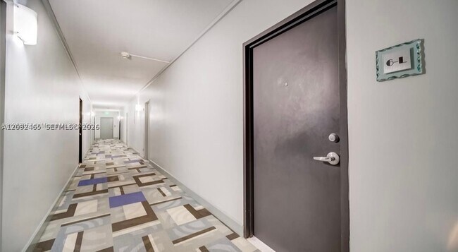 Foto del edificio - 7441 Wayne Ave