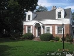 Primary Photo - 373 Great River Rd