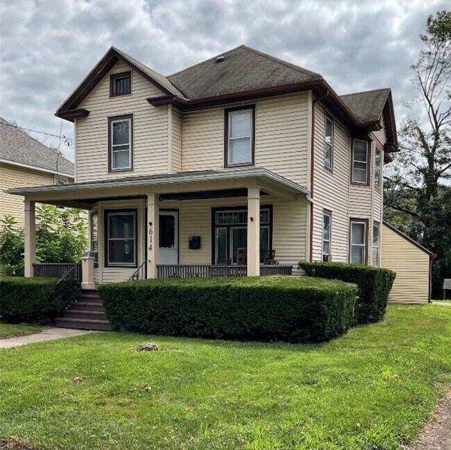 Foto del edificio - 614 Chenango St