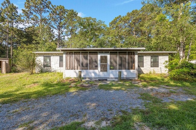 Building Photo - Single Family Ranch Brick Home For Rent!