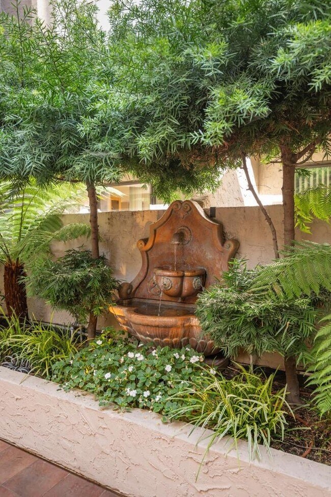 Foto del edificio - 217 8th Ave