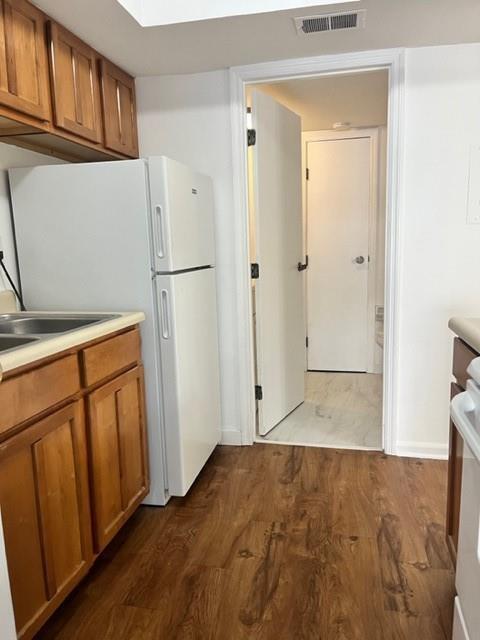 Foto del edificio - 8268 Woodall Dr