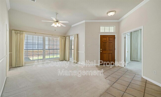 Building Photo - 10133 Cassandra Dr