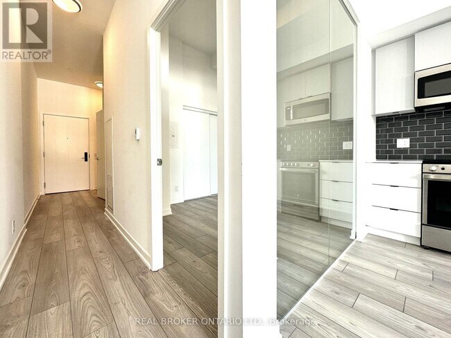 Photo du bâtiment - 285 Dufferin St