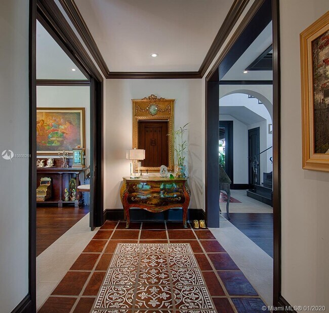 Foto del edificio - 750 Biltmore Ct