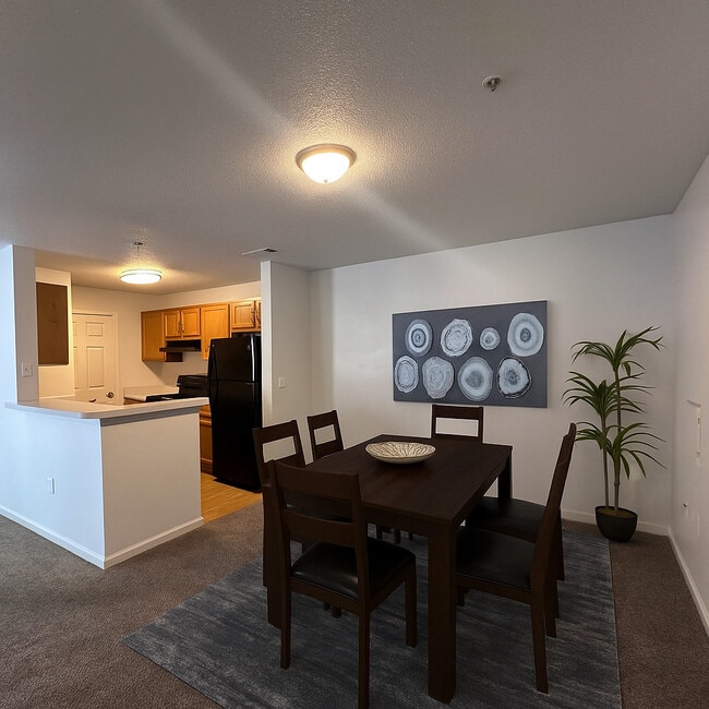 Building Photo - Alessia Gardens