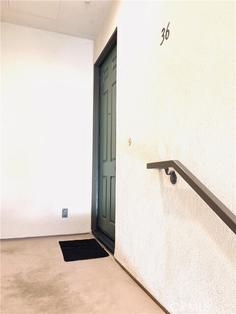 Foto del edificio - 36 Leucadia