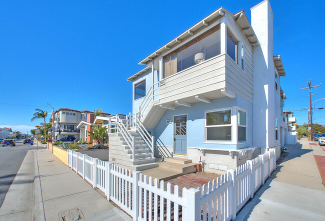 Building Photo - 3402 Highland Ave