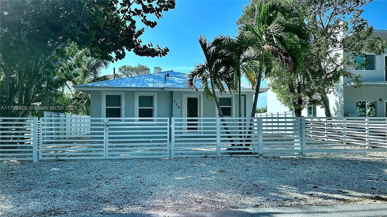 Foto principal - 730 Largo Rd