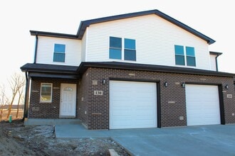 Building Photo - 140 Kevin Dr