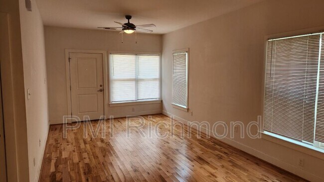 Building Photo - 1311 Perry St