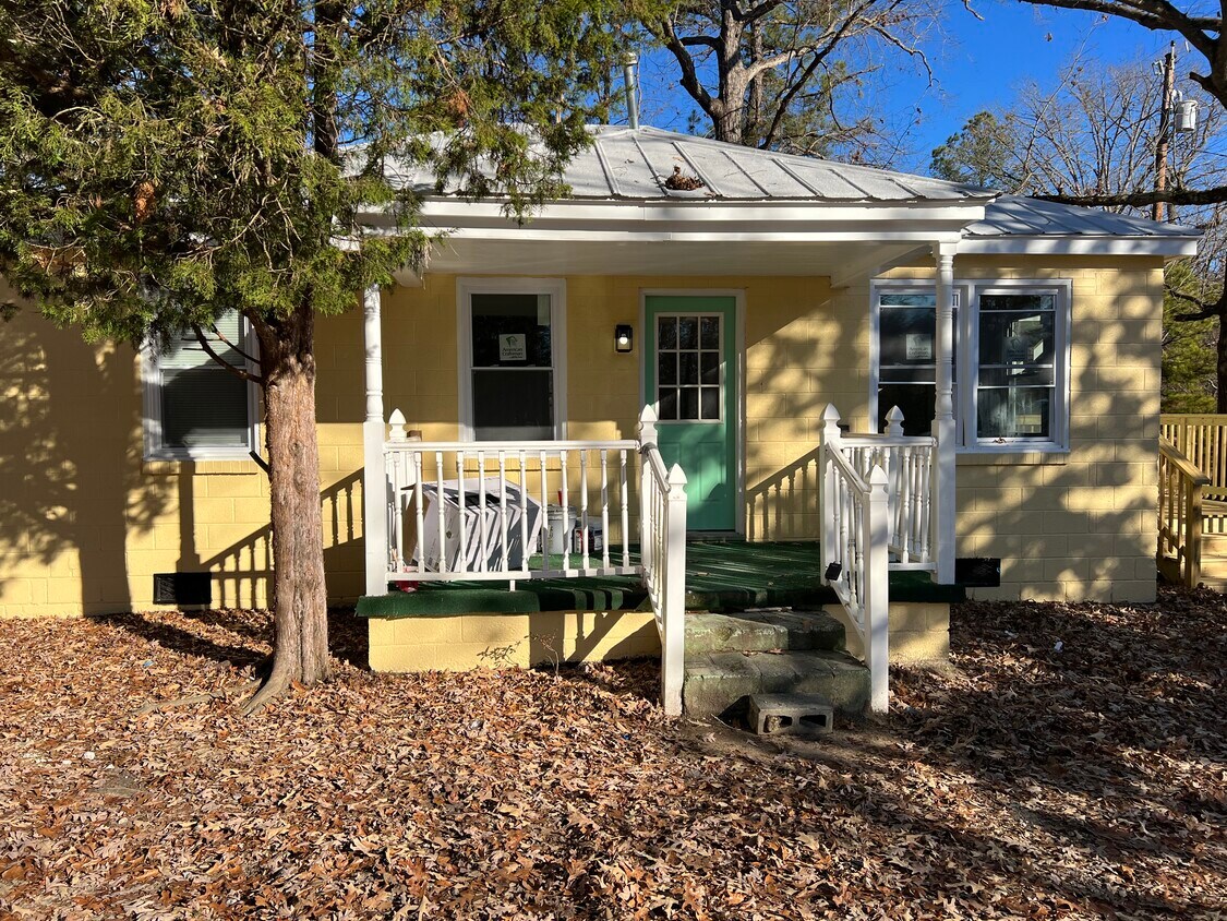 4612 Roanoke St, North Dinwiddie, VA 23803 House Rental in North