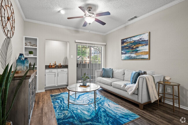 Interior Photo - Champions of North Dallas