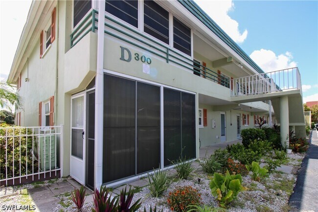 Foto del edificio - 300 Valley Stream Dr