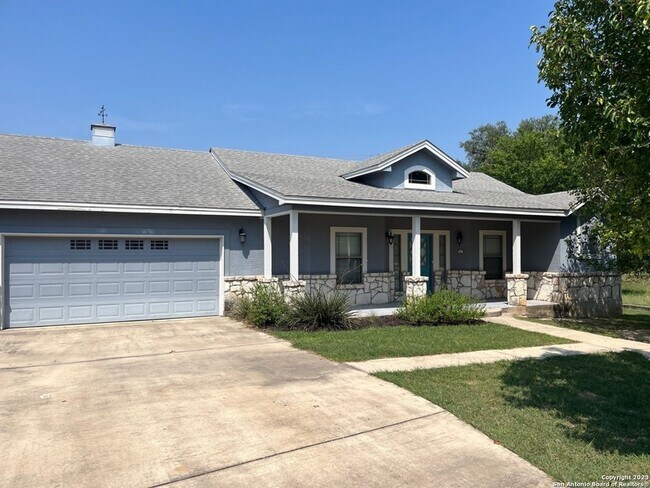 Foto del edificio - 1835 White Tail Ln