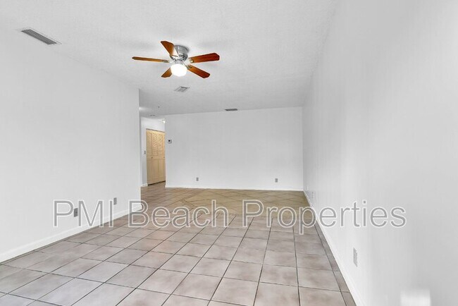 Foto del edificio - 3201 NW 4th Terrace