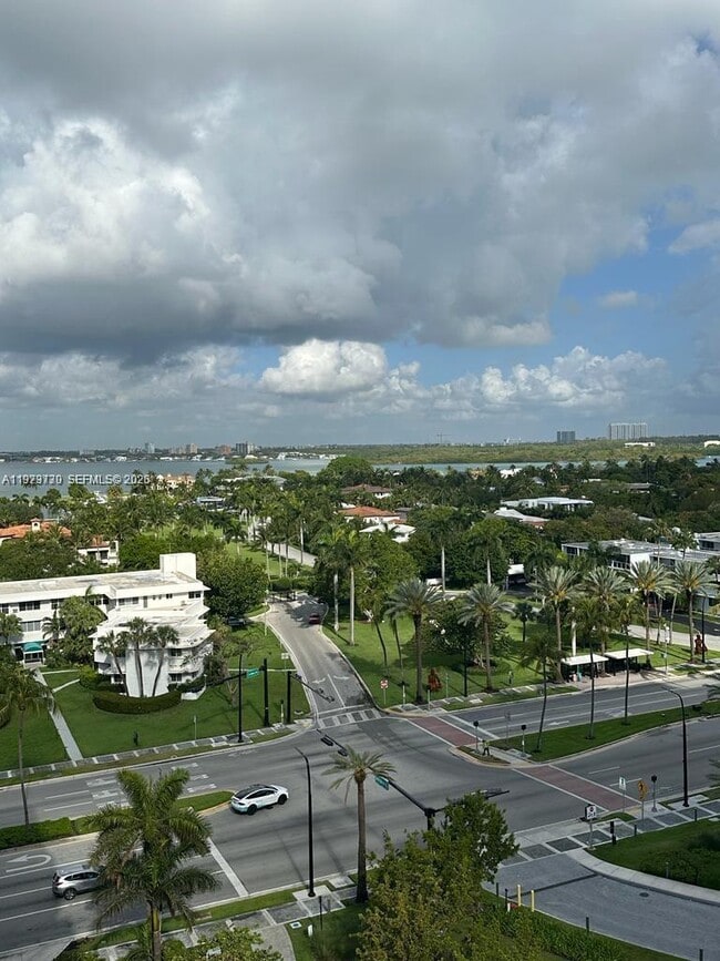 Building Photo - 10185 Collins Ave